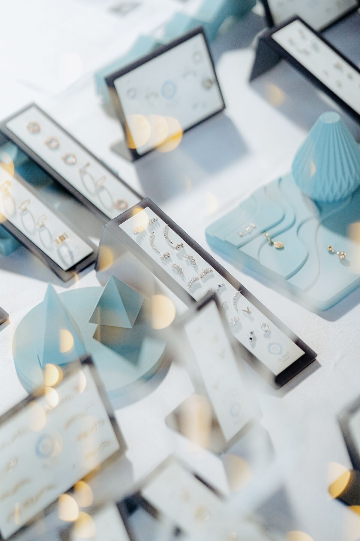 BLAKIT JEWELRY — стенд