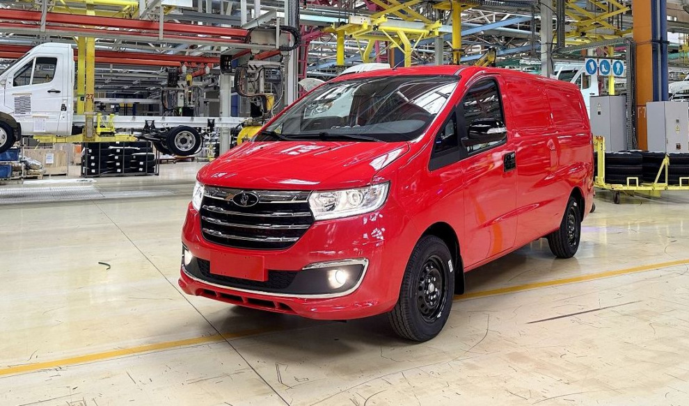 Станки вместо сувениров: «СОЛЛЕРС» приглашает за кулисы