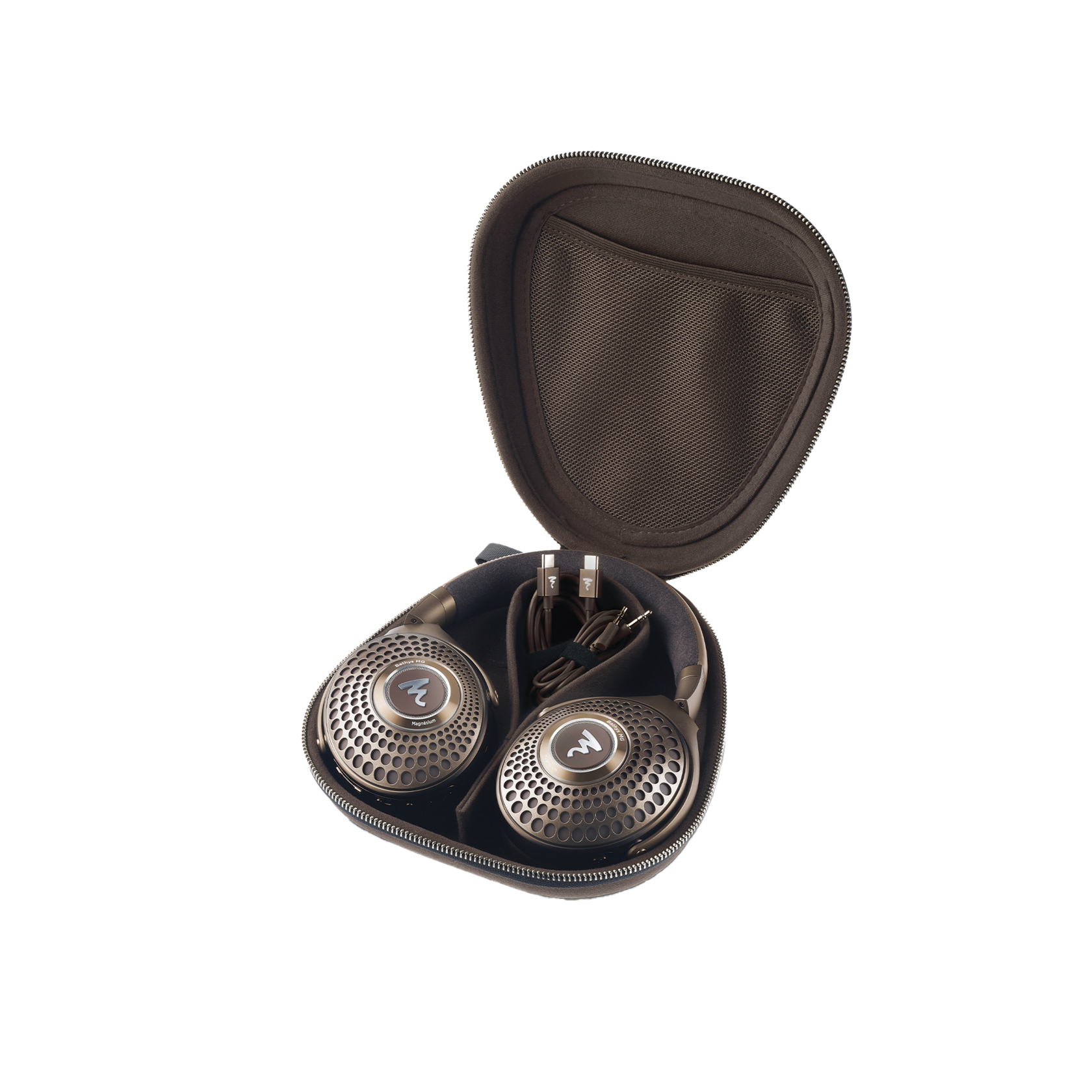 Focal Bathys MG — инженерия, лёгкость и Hi-End звук в одном устройстве