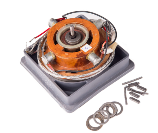 Изображение тахогенератора TP-75-20-02