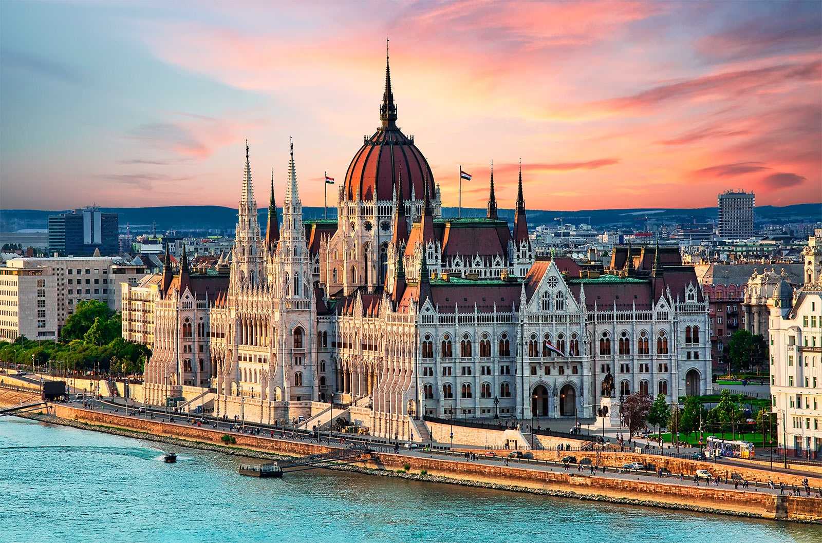 Hungarian residence permit for investment