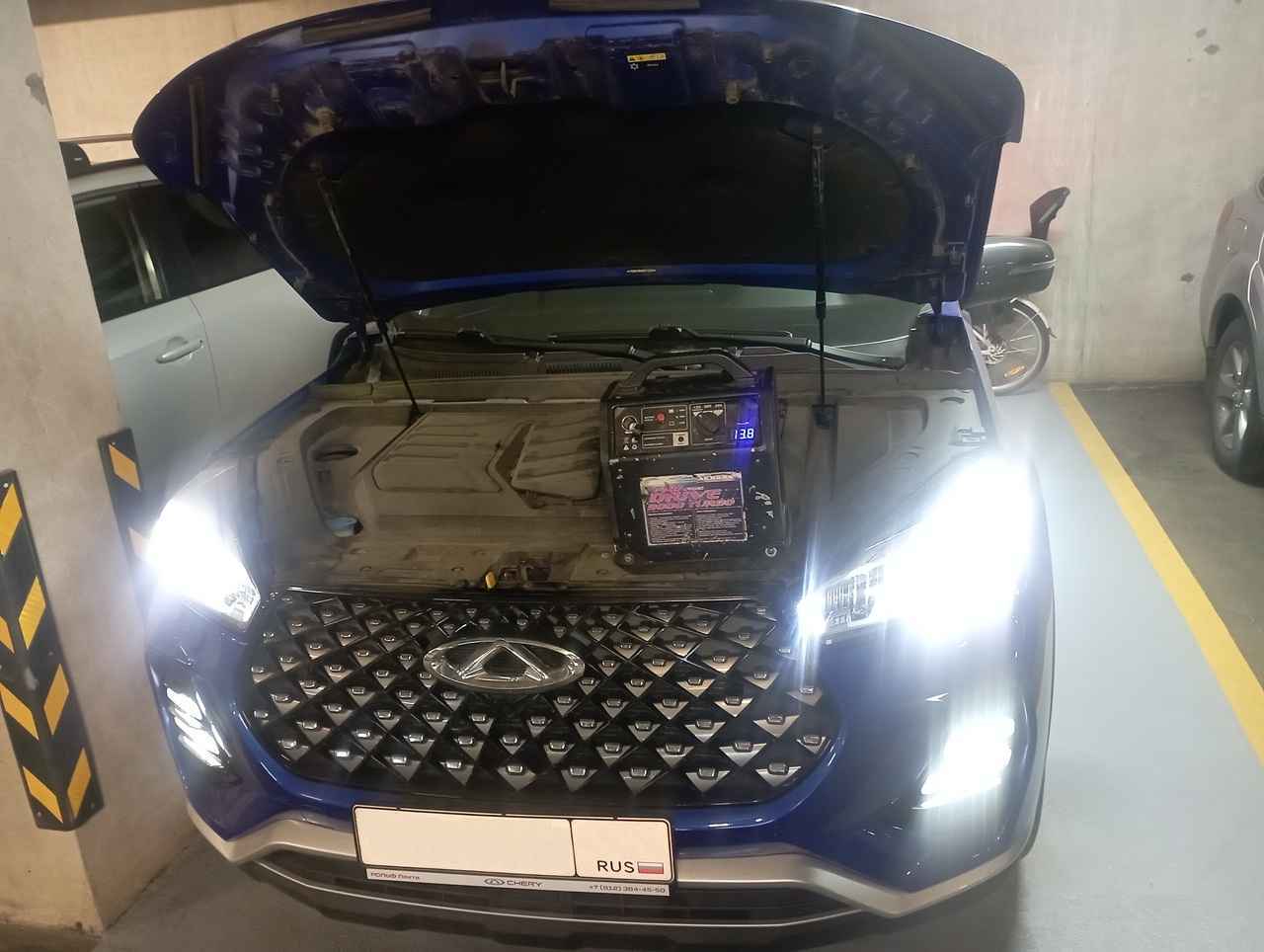 Запустили аккумулятор на Chery Tiggo 7 Pro Max, на улице Александра Матросова в Выборгском районе Санкт-Петербурга