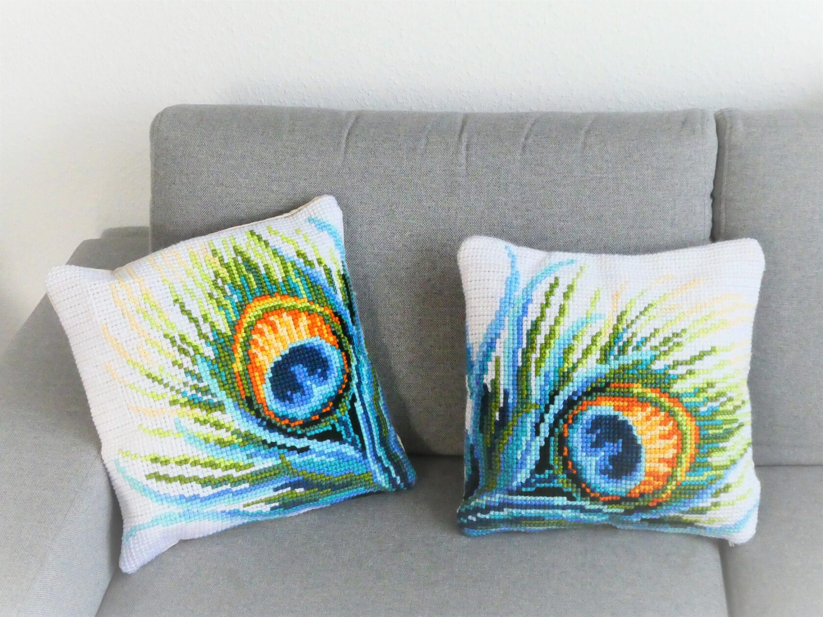 Peacock feather pillow case handcraft deco living