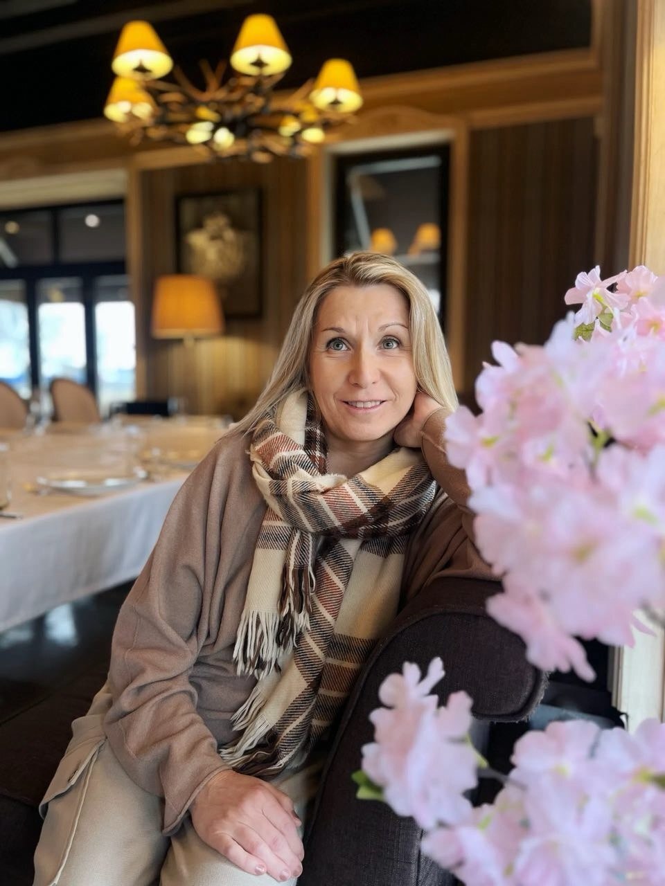 Елена Одегова — преподаватель курса «Гидролаты»