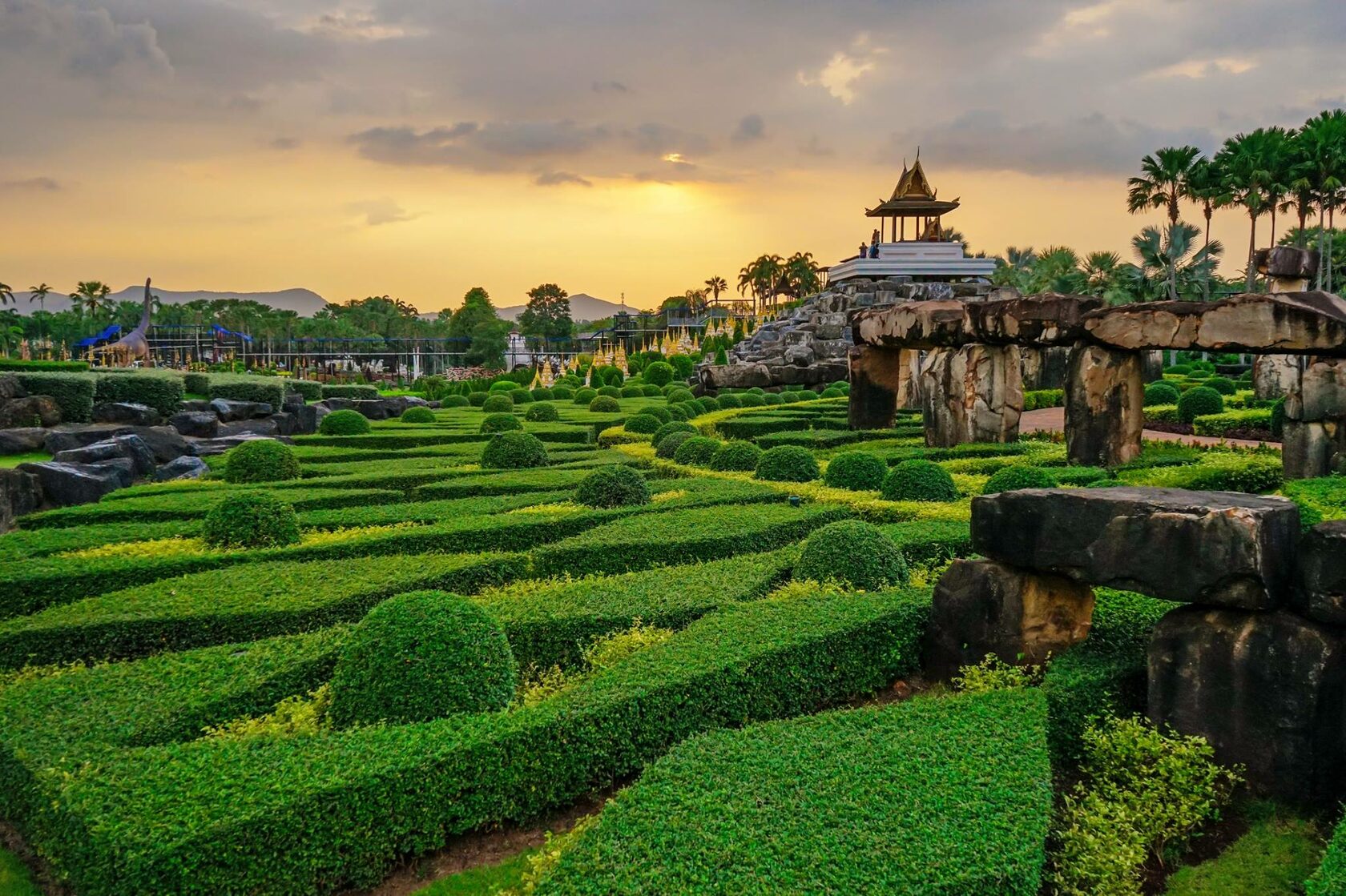 Тропический парк Нонг Нуч (nong Nooch Garden)