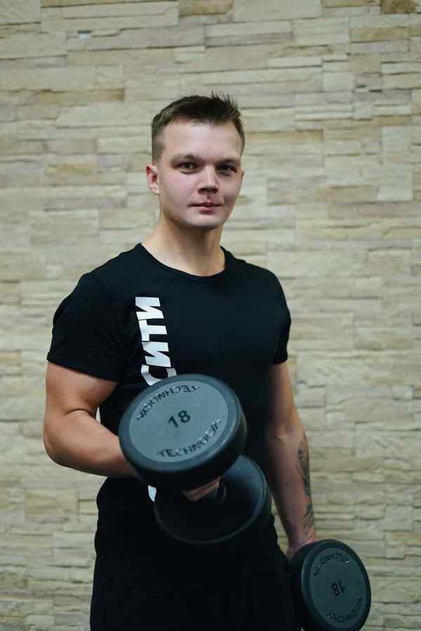 Дмитрий Назаренко — Инструктор тренажерного зала СпортСити Северный