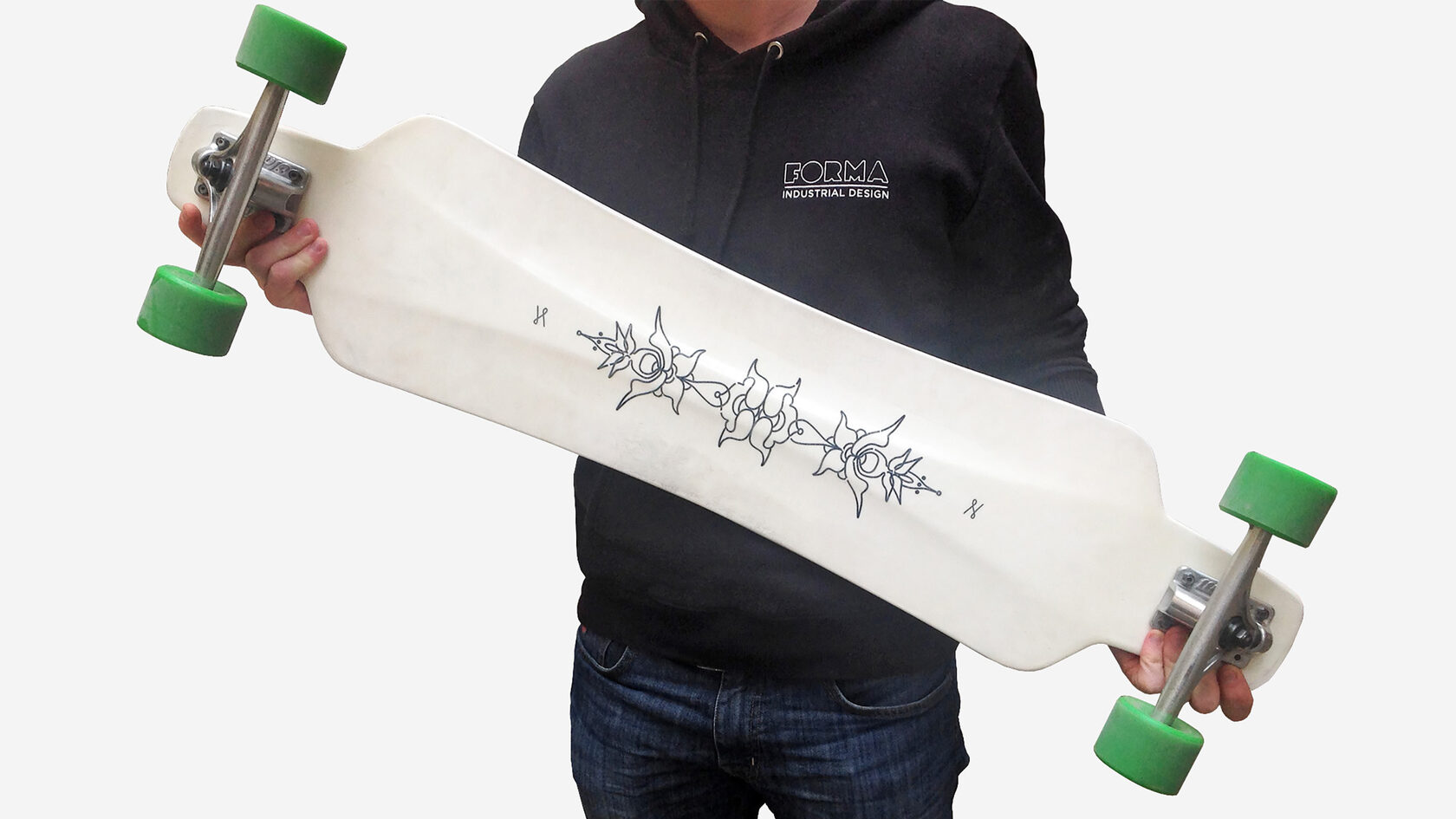 Промышленный дизайн спортивного оборудования - композитный лонгборд