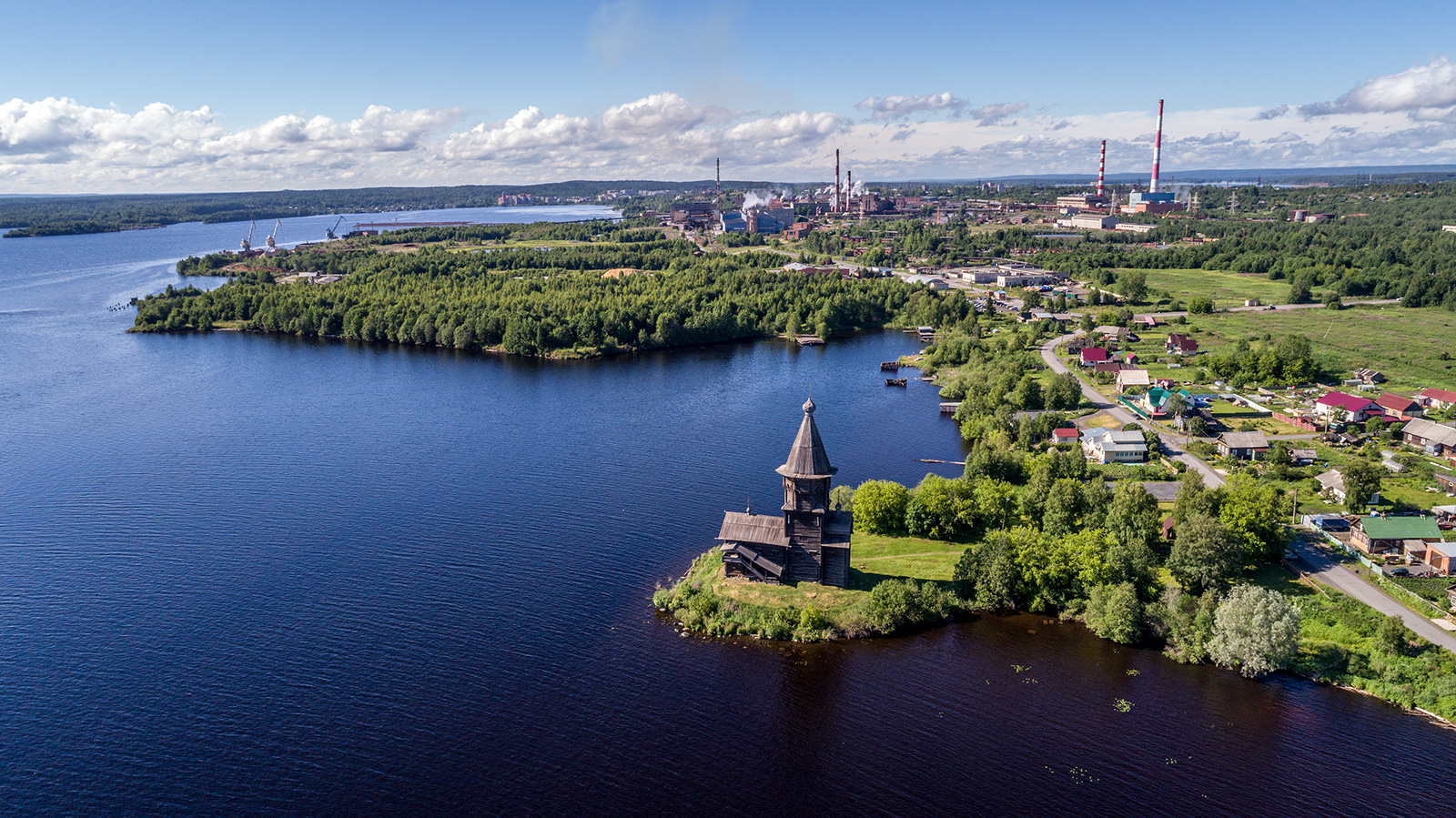 Республика карелия городские. Кондопога Карелия. Республика Карелия город Кондопога. Кондопога город в Карелии достопримечательности. Кондопога Жемчужина Карелии.