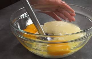 Приготовление королевской ватрушки с творогом в духовке: шаг 3