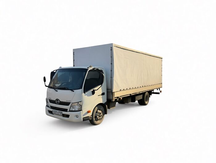 HINO 300