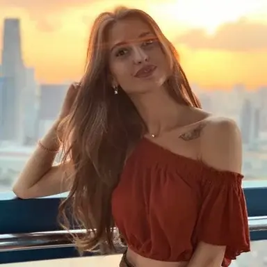 Настя Меланина