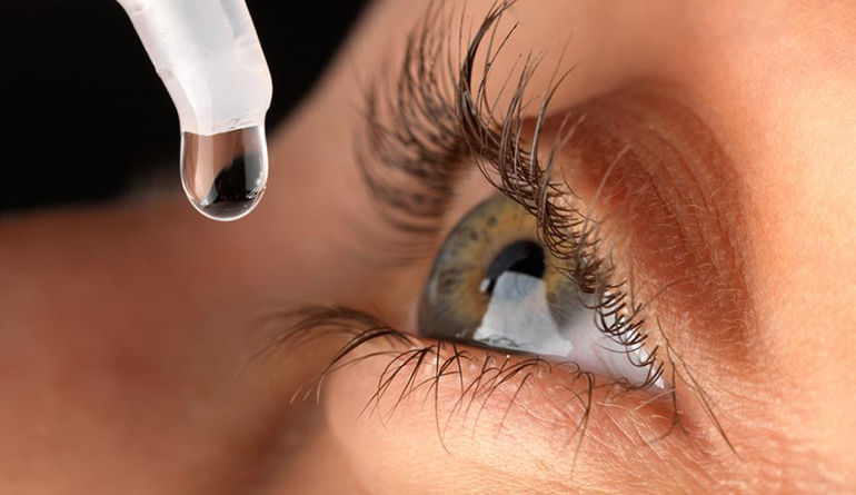 Лечение химического ожога глаза после наращивания ресниц