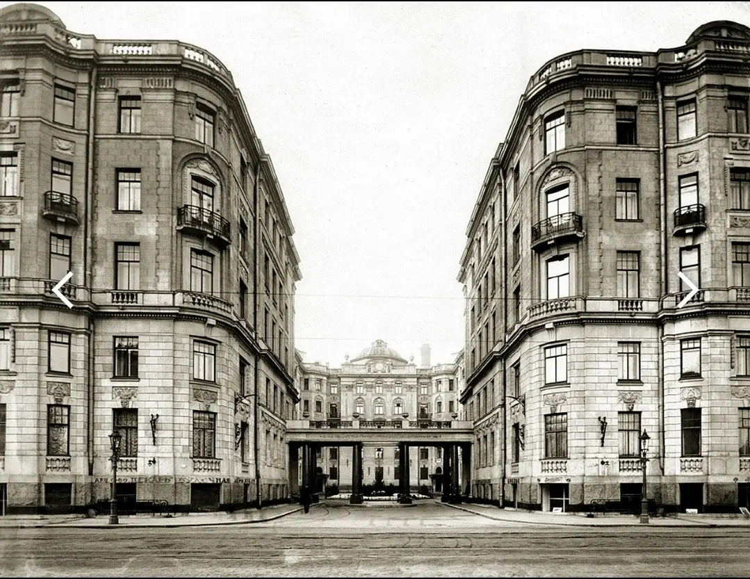 257 — Дом трёх Бенуа