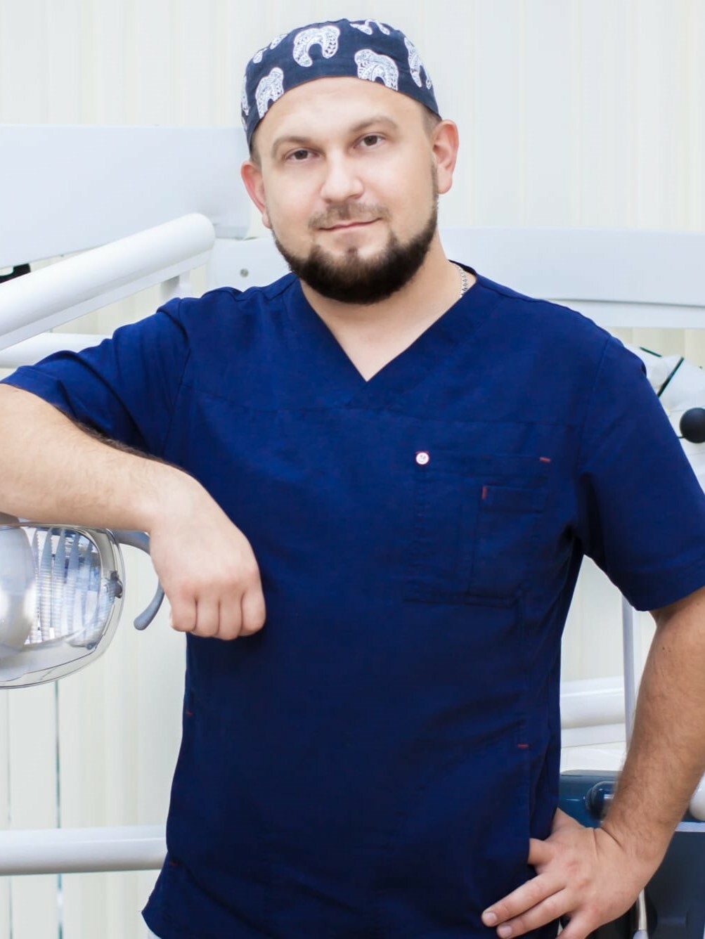 Врач стоматолог общей практики, врач стоматолог терапевт.