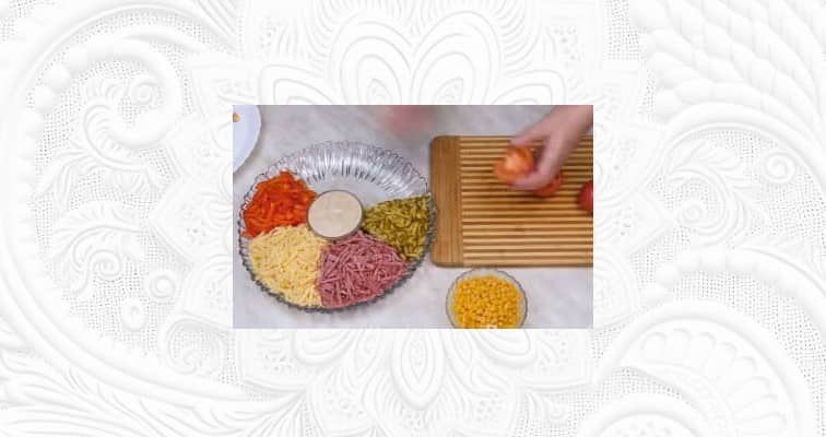 Приготовление салата «Радуга»: шаг 6