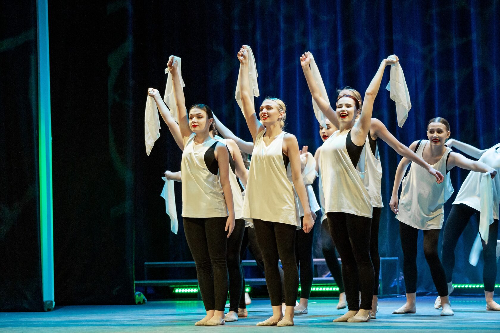 гавриленко виктория александровна. танцы виктории. современные танцы воронеж. элита танец. виктория рудковская бальные танцы.