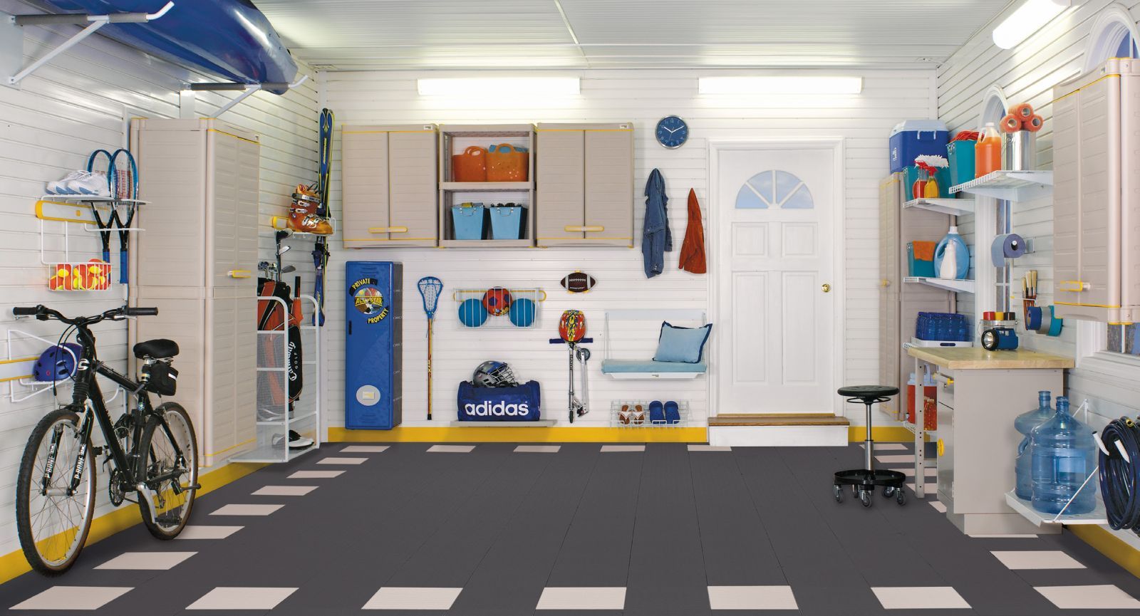 Оформить гараж на ребенка. Оформить гараж на ребенка. Оформить гараж на ребенка. Комната в стиле гоночной машине. Стены в гараже.