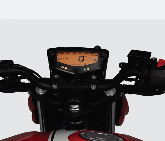 Tvs Apache Rtr 160 4v Stilnyj Moshnyj Effektnyj Tehnicheski Sovershennyj Inzhektornyj Vprysk Abs Cifrovaya Pribornaya Panel Garantiya Proizvoditelya