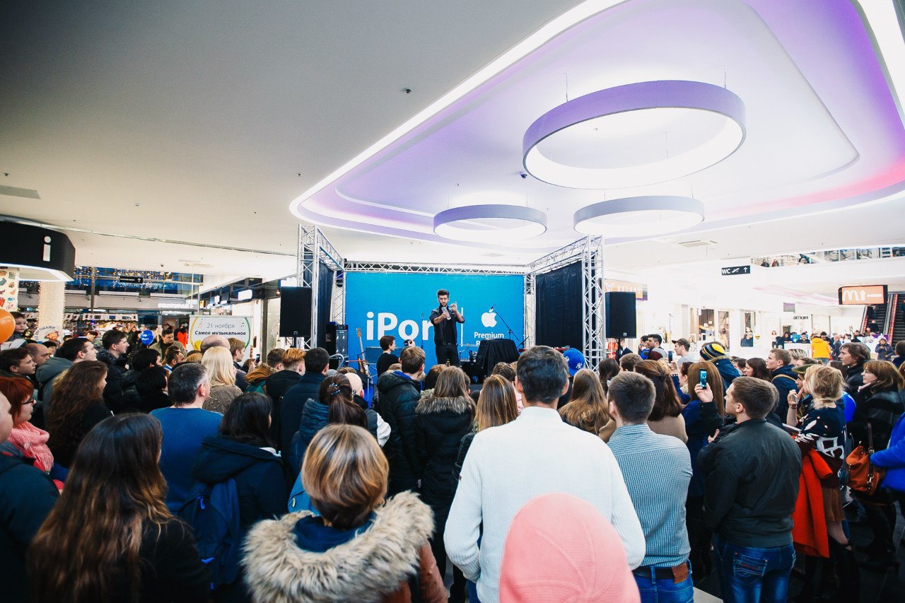 Шоу программа в торговом центре