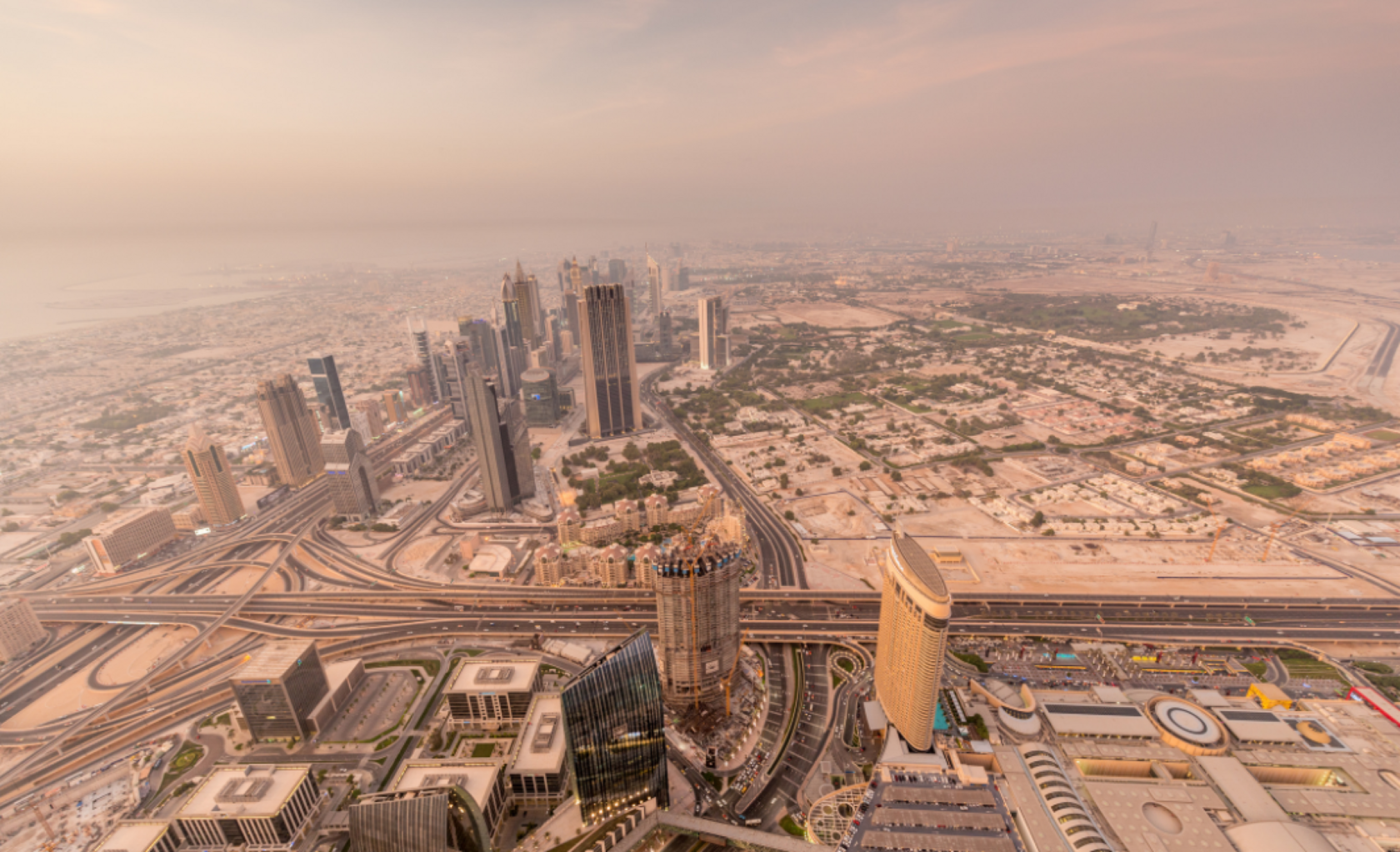 Dubai Airless Painting