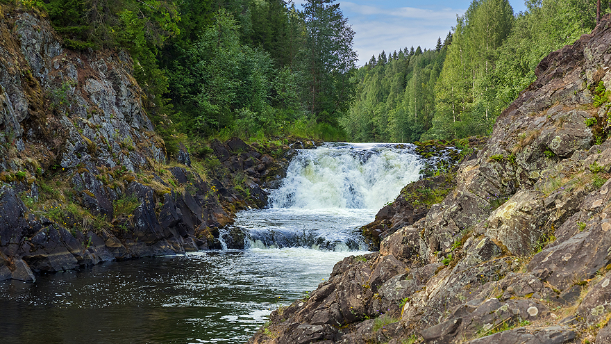 водопад Кивач в Карелии Петрозаводск