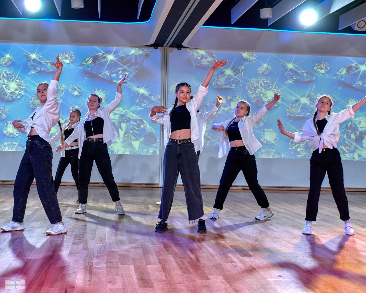 K-POP в TDANCESTUDIO