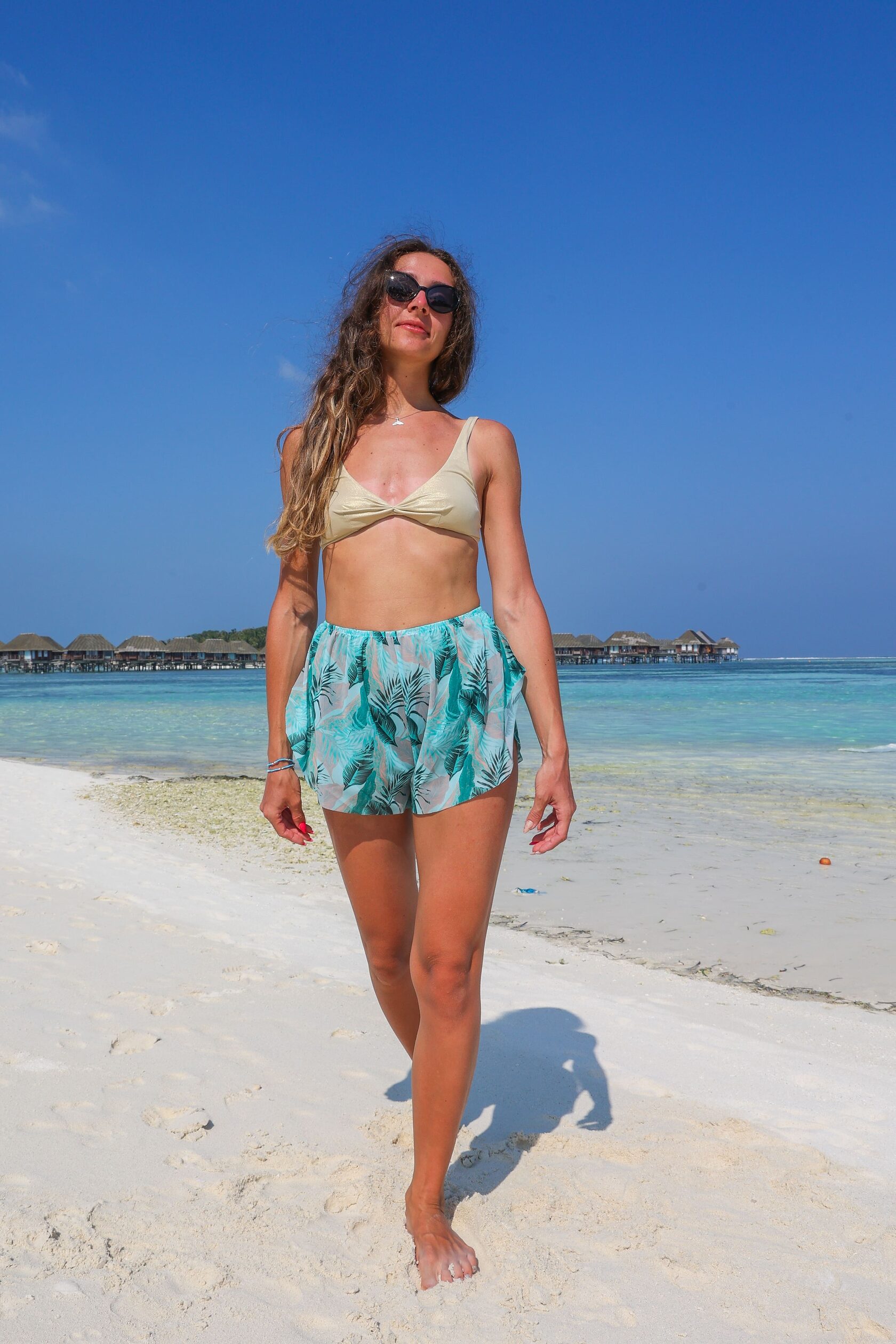 Купальники, загар без следов