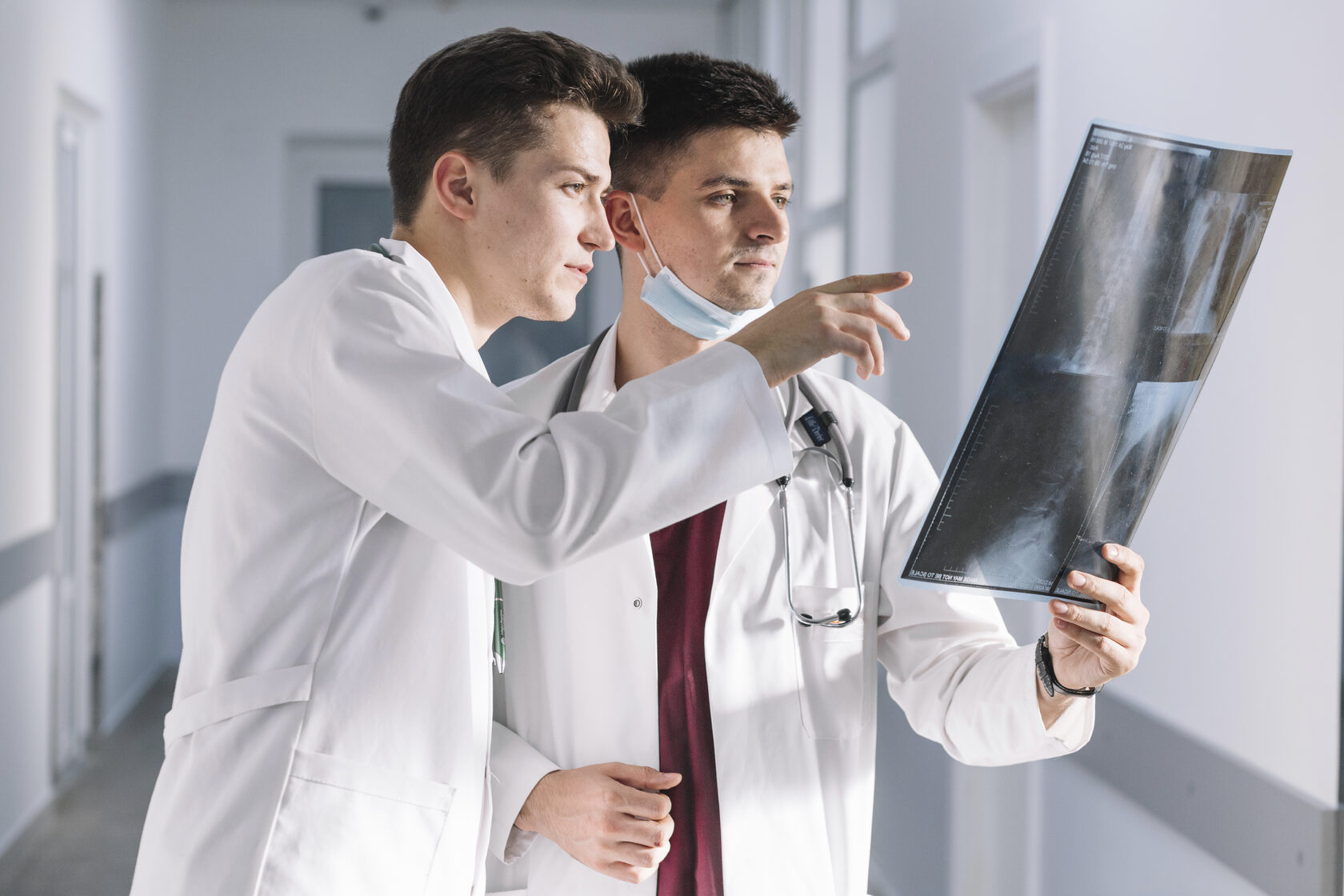 Личность в медицине. Suboxone Doctor. Выпускники врачей рентгенологов процентах. Врач рентгенолог что должен уметь.