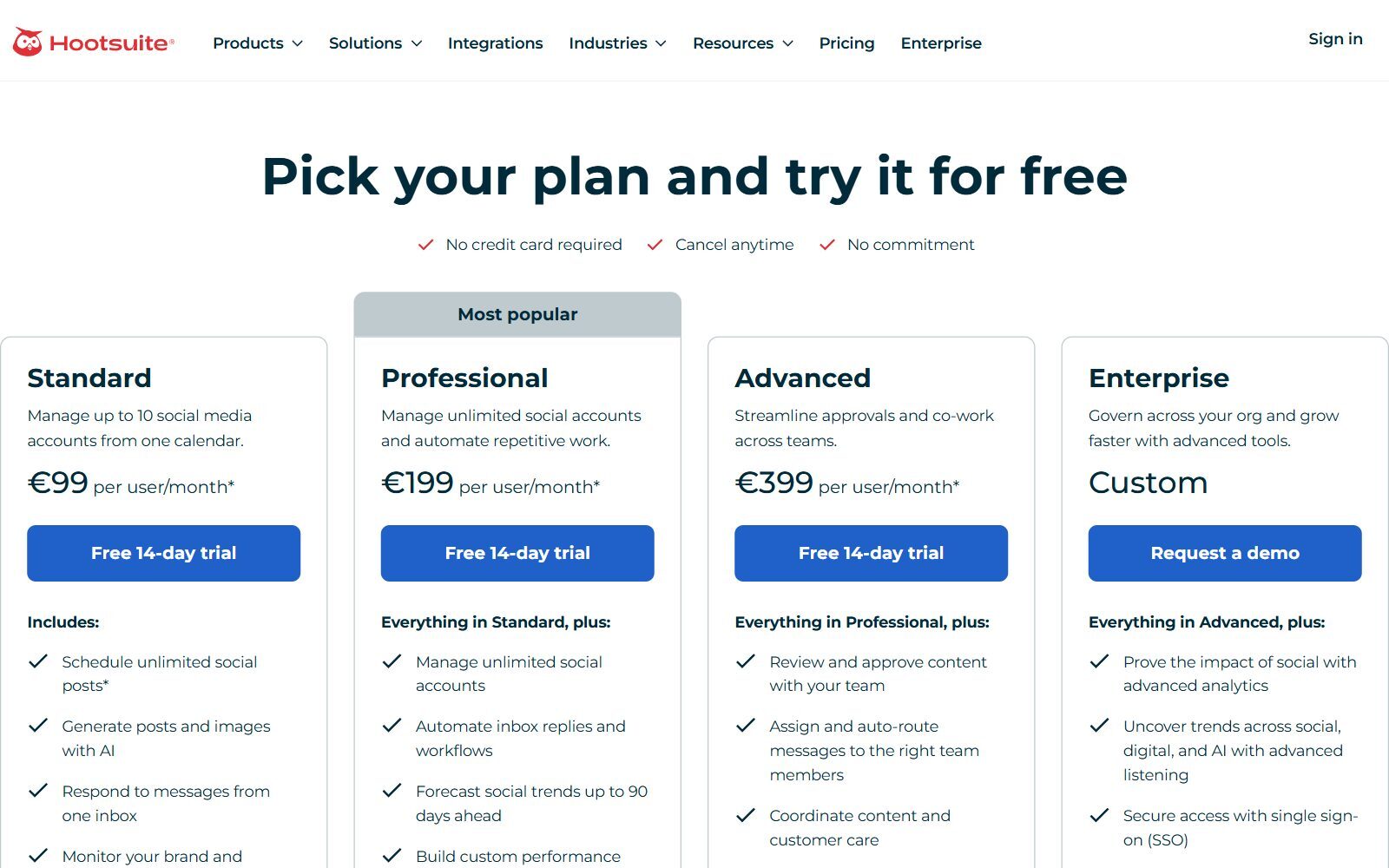 Hootsuite plans page screenshot showing the 14-day free trial and no free plan (October 2026)
