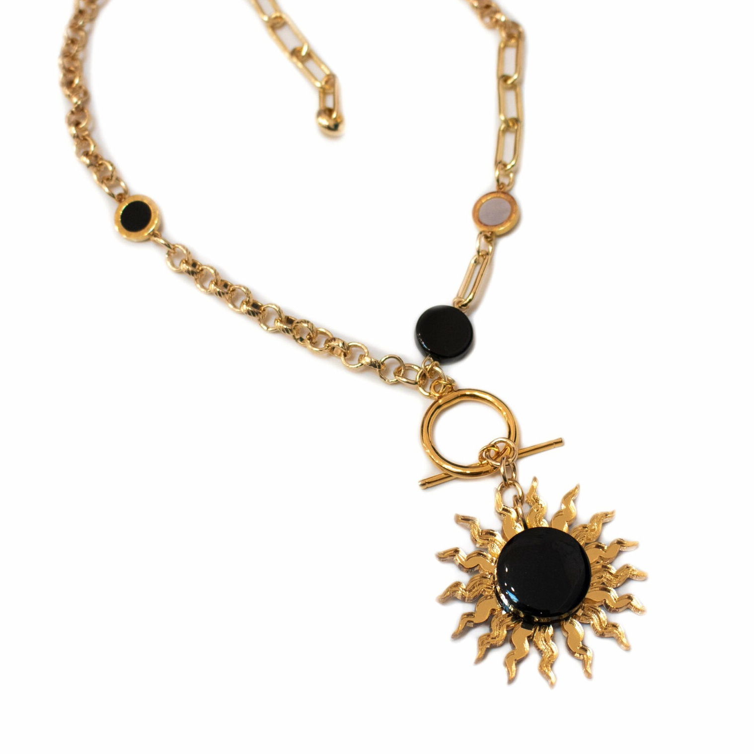 золотая подвеска солнце. колье солнце. колье солнце. колье солнце. колье с подвеской солнышко.