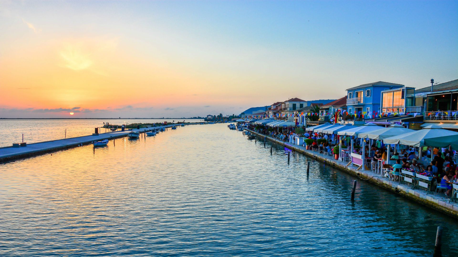 Перигаль. Море Пристань. Лефкат. Sunset Bar Lefkada.