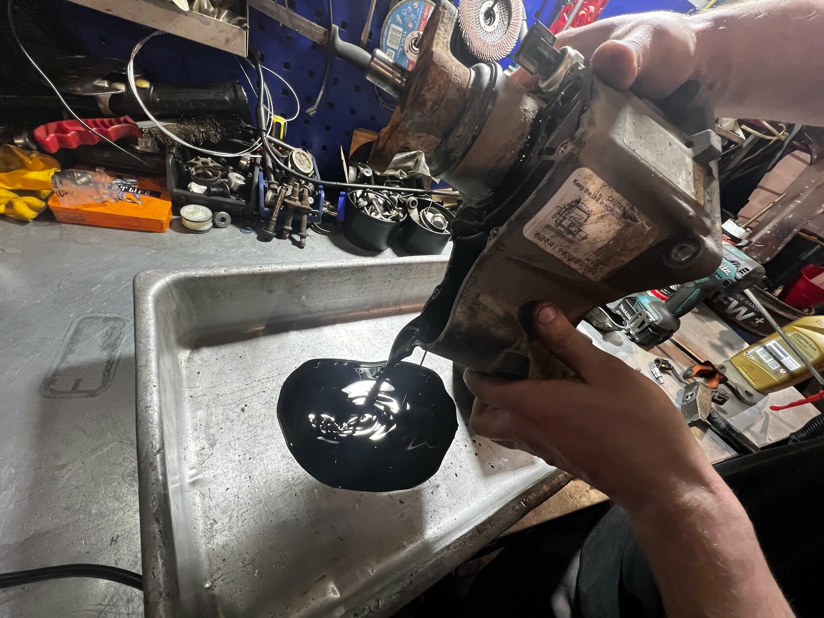 Этапы замены масла