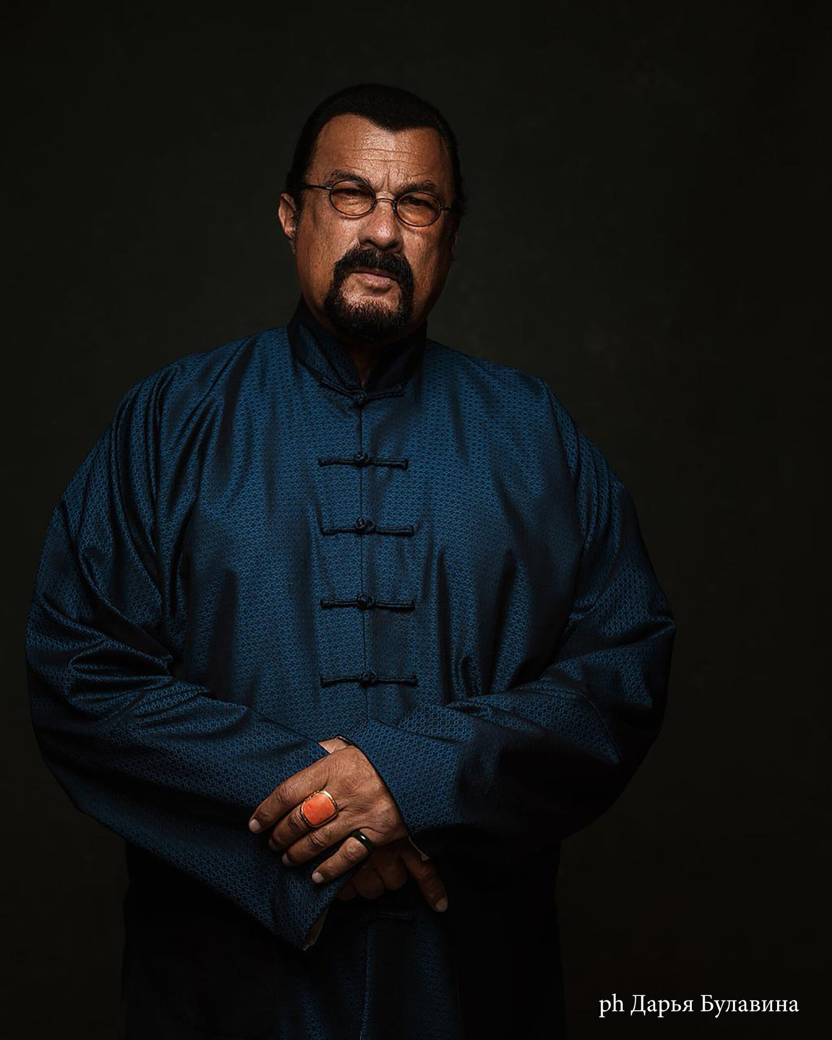 Четки стивена сигала. Приемы стивена сигала. Приемы стивена сигала. Приемы стивена сигала. Приемы стивена сигала.