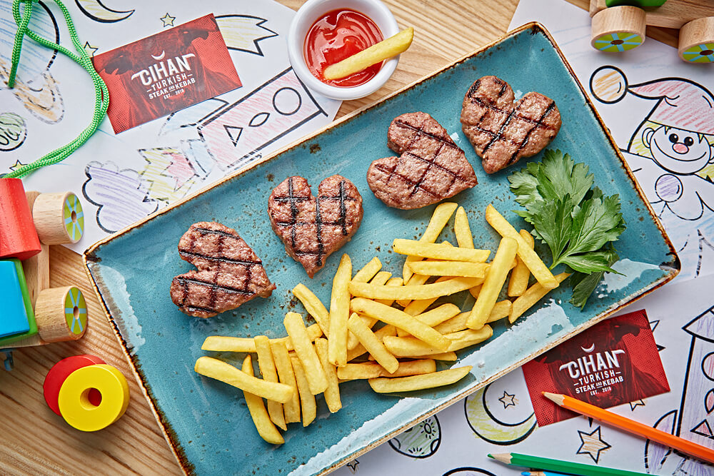 Кинотеатр на фрунзенской. Cihan ресторан комсомольский проспект. Cihan steak kebab. Джихан ресторан москва. Чихан ресторан на арбате.