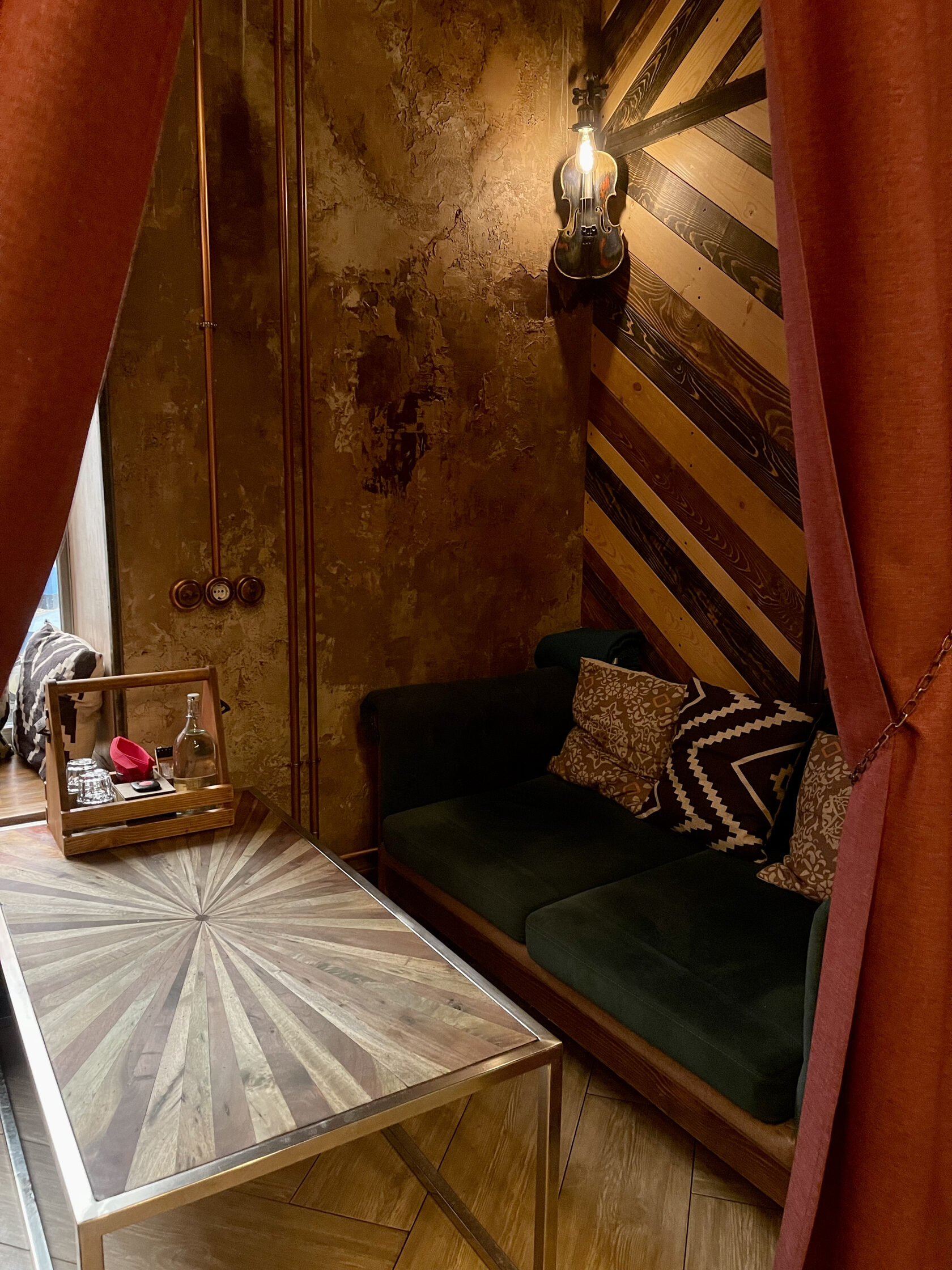 4 стол — фото 1