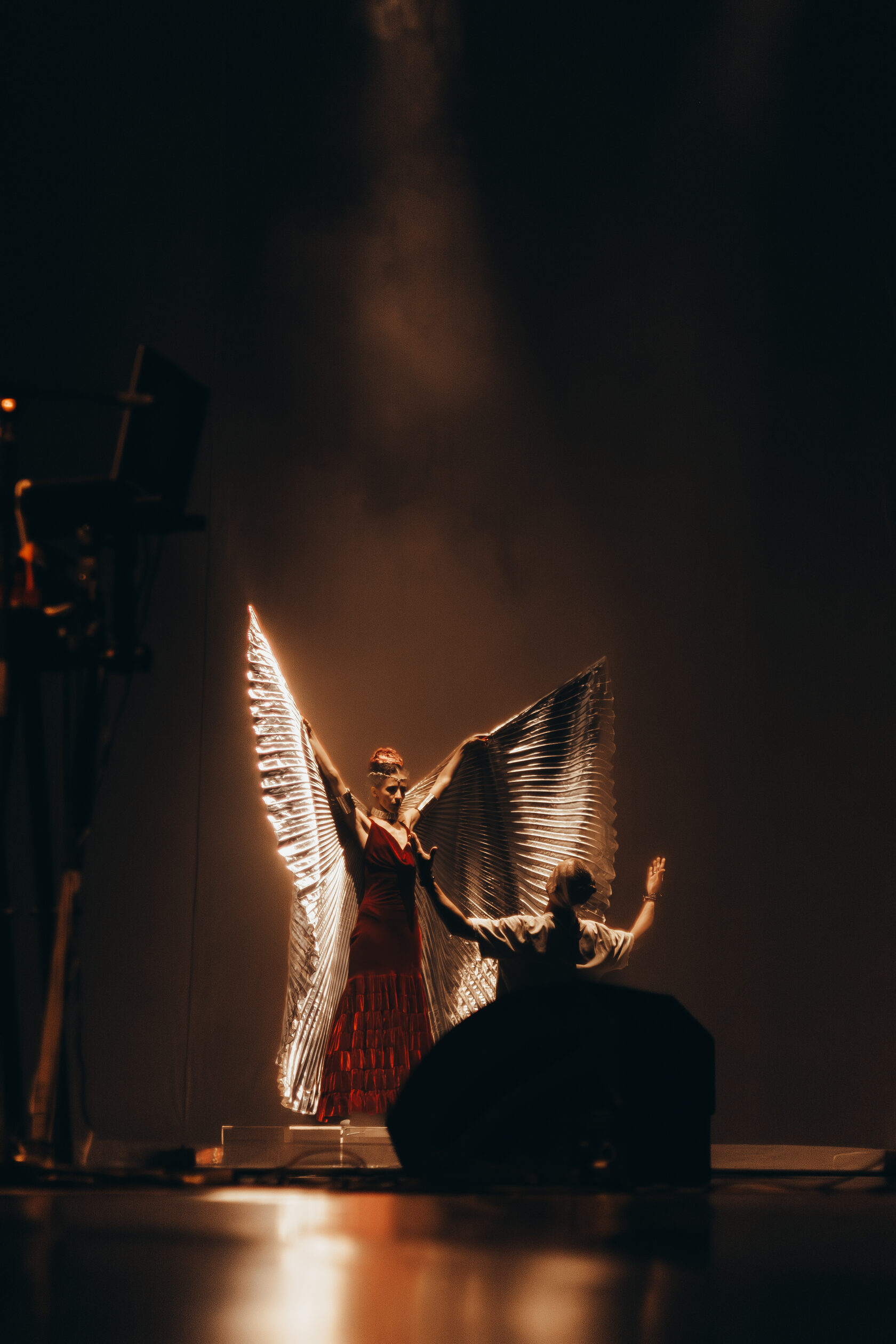 isidis rock mystery, Isidis voice of forgotten worlds, isidis show, antares Theater, antares Theater of National and Modern Arts, music show, dance show, light show, modern theater,music, guitar, tribal, flamenco, electronic festival, electronic music fes