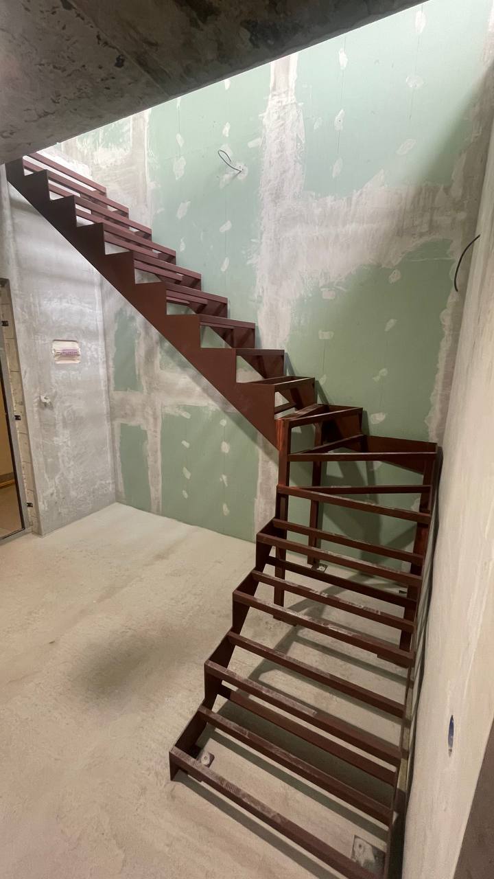 3D-проект деревянной лестницы для дома, бесплатный дизайн