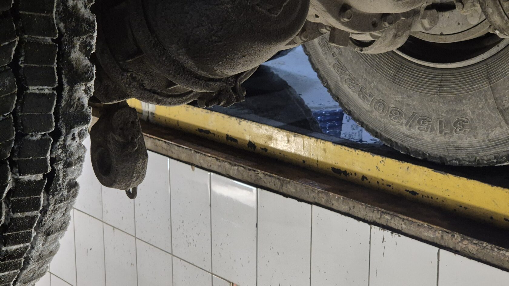 Автомобиль МАЗ регулировка тормозов