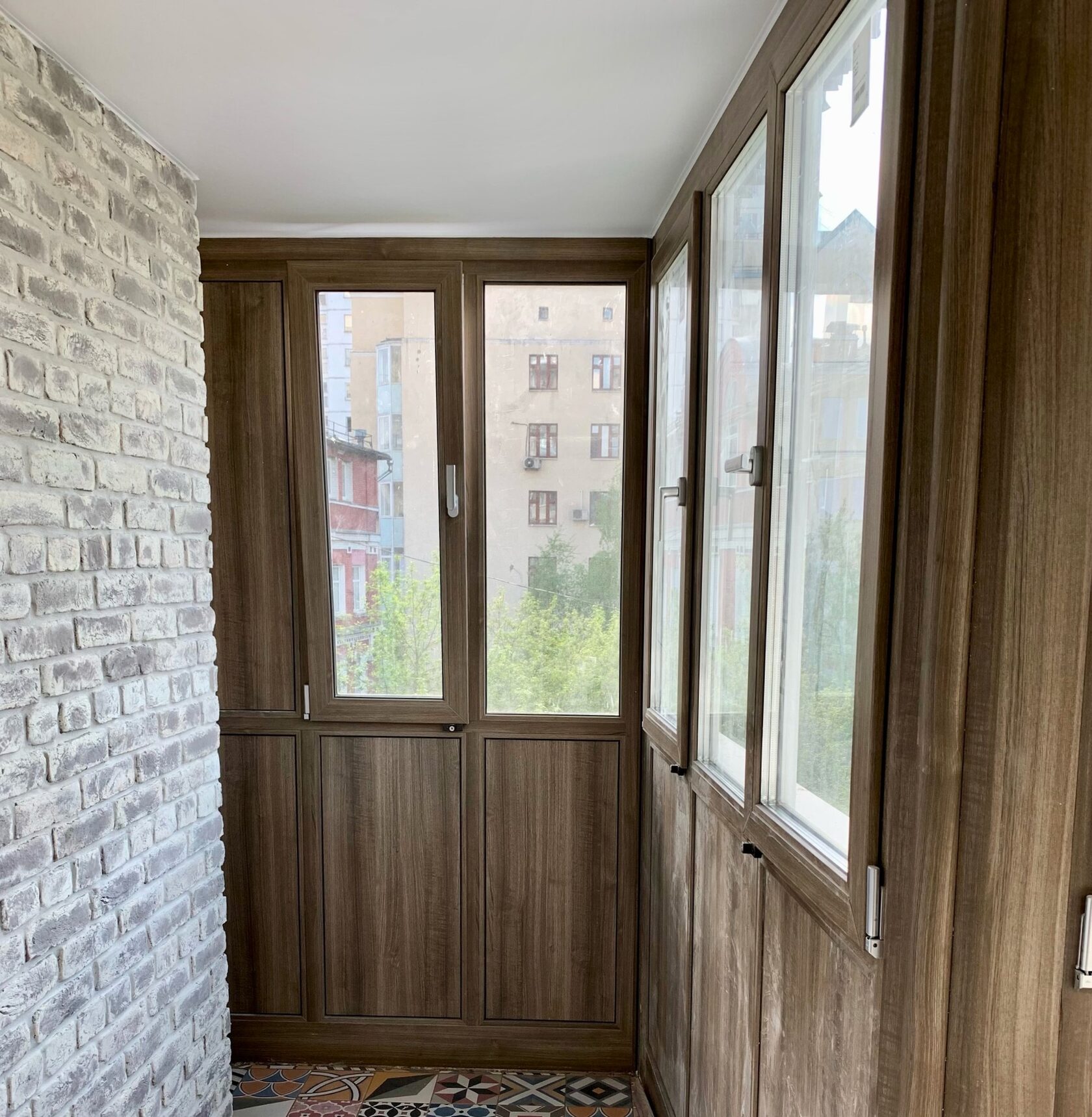 Что делать, если треснул стеклопакет в пластиковом окне