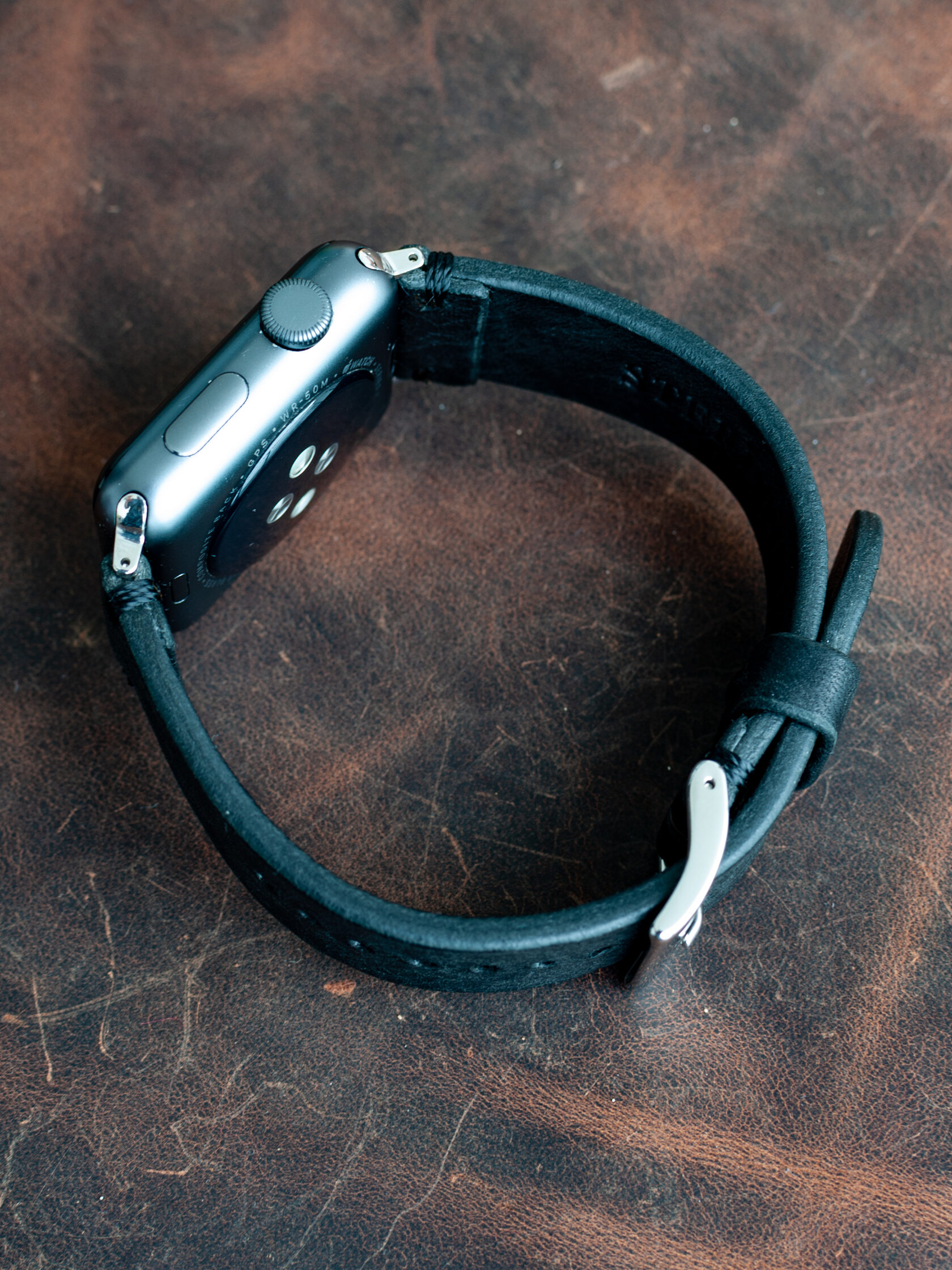 Кожаные ремешки ручной работы на заказ