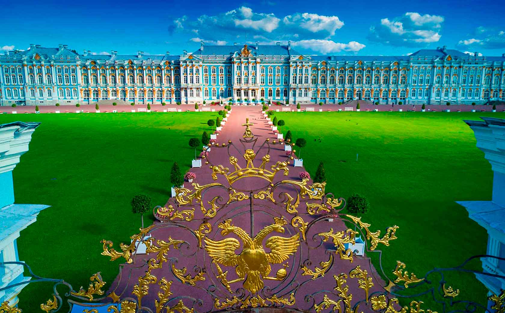 Parade square of Catherine Palace. Golden Gate.