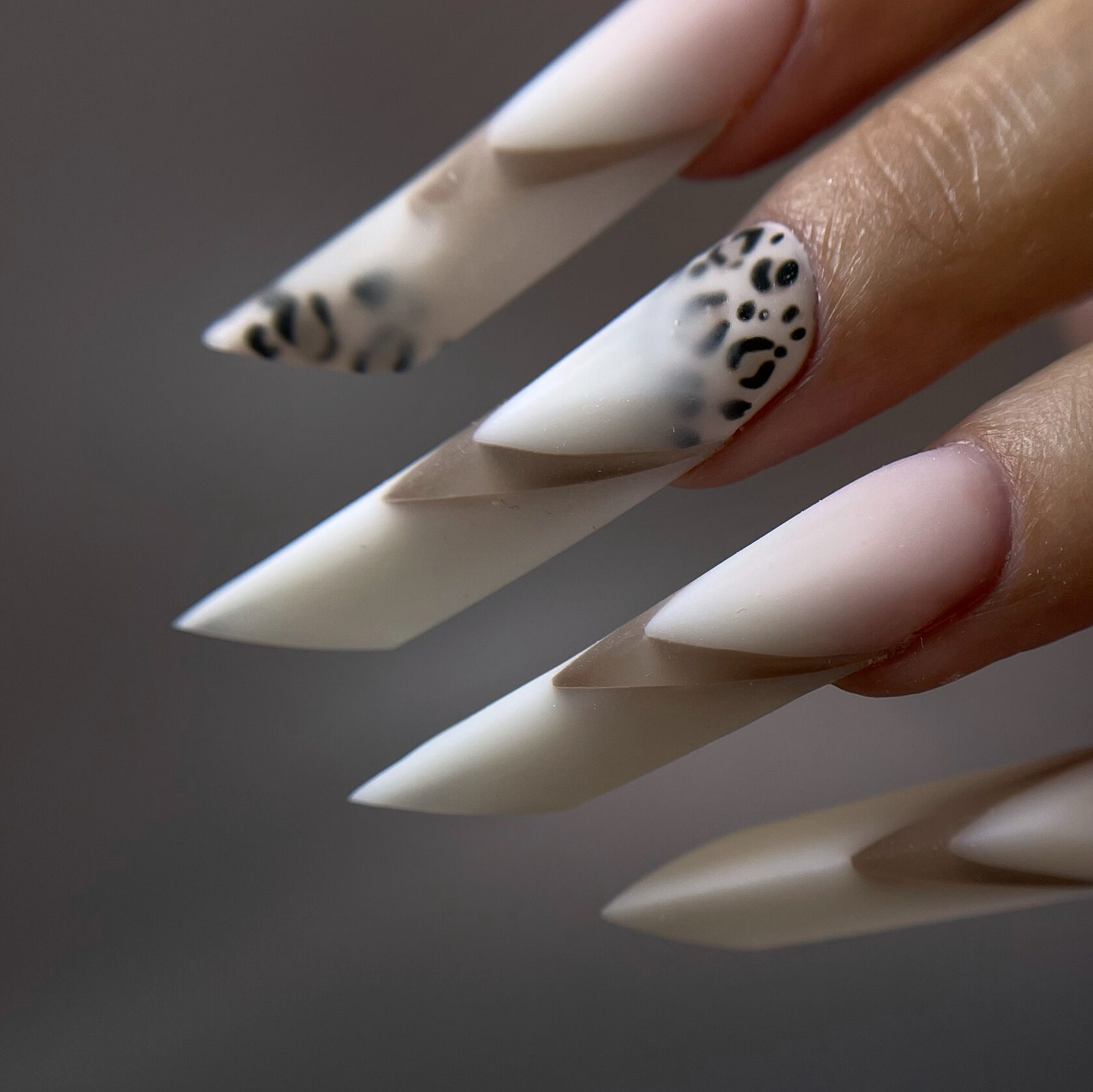 Ногти формы эдж - edge