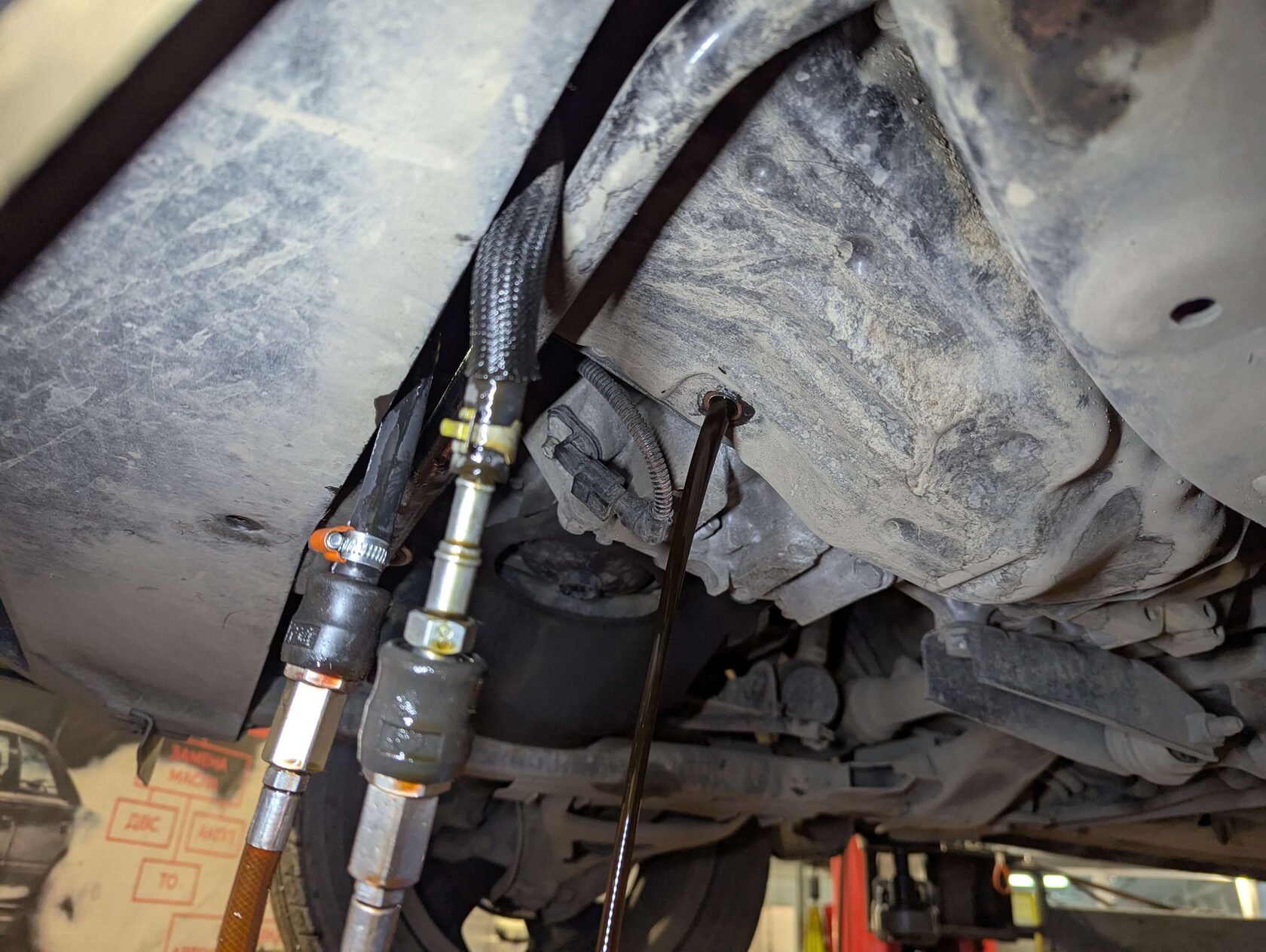 Слив масла из вариатора Renault