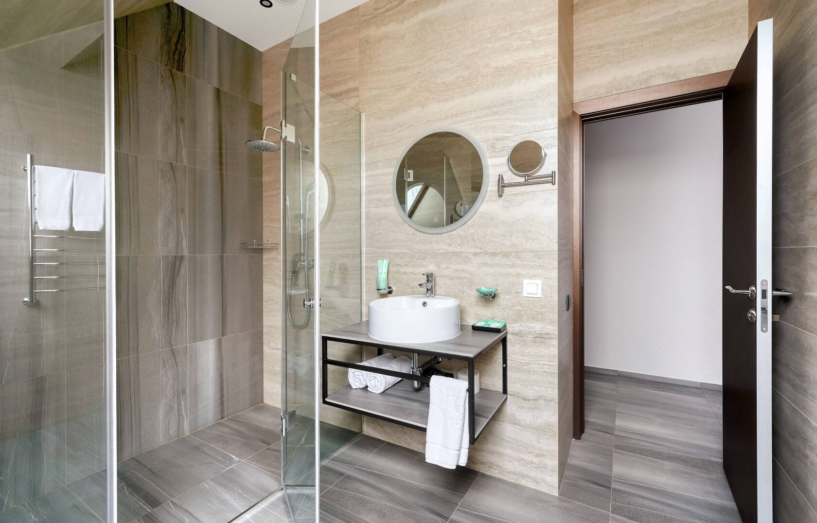 тесла гостиница москва