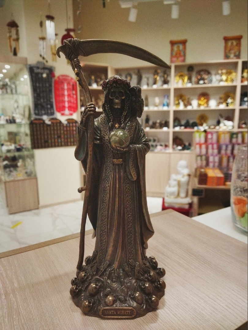 Шорты extreme Hobby Santa muerte