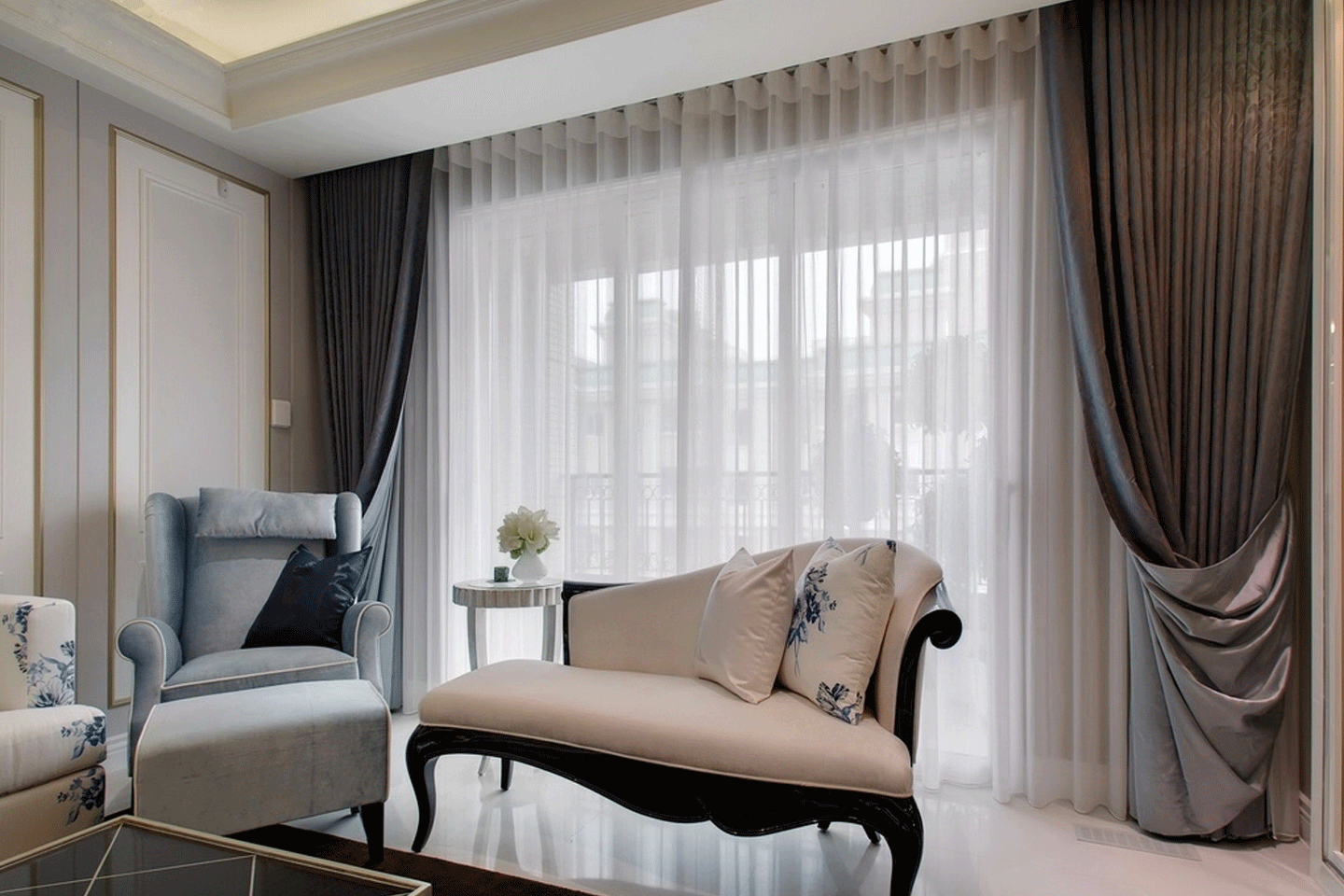 Современные шторы для дизайна интерьера гостиной, спальни, кухни в Витебске, идеи с фото