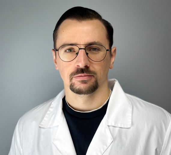 Акмеев Дмитрий Евгеньевич
