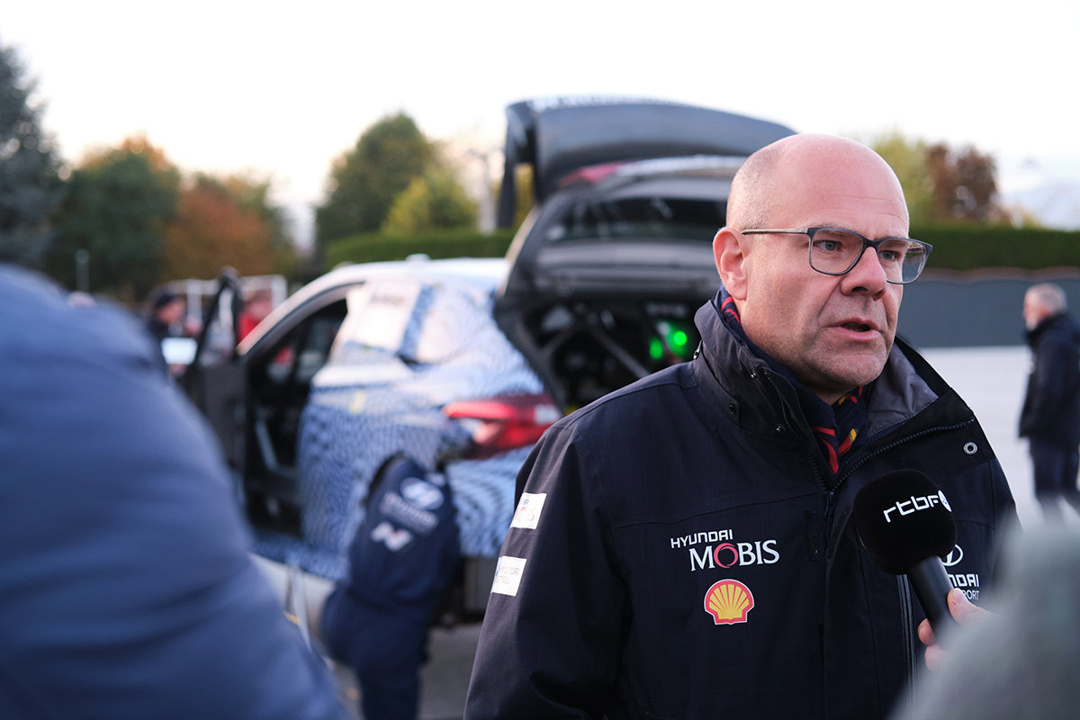 Руководитель Hyundai Motorsport Андреа Адамо, тесты i20 Rally1, 2021