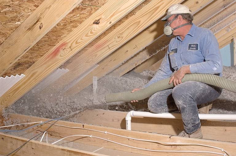 Утепление скатной кровли своими руками – инструкция по теплоизоляции крыши