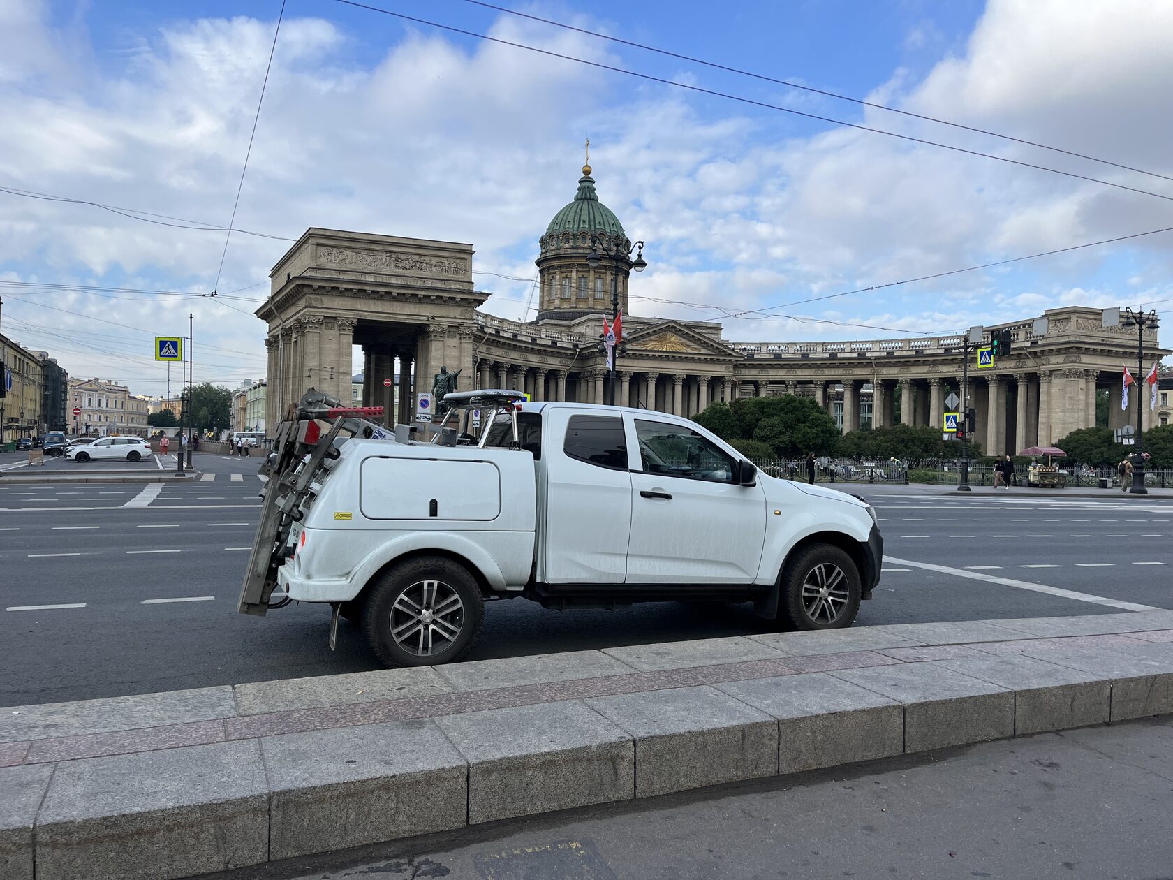 Эвакуация из паркинга в СПБ | Эвакуатор из паркинга!